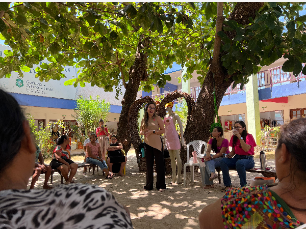 OUTUBRO ROSA: SAÚDE REALIZA AÇÕES DE ENFRENTAMENTO AO CÂNCER DE MAMA E DE COLO DE ÚTERO EM TODO O MUNICÍPIO